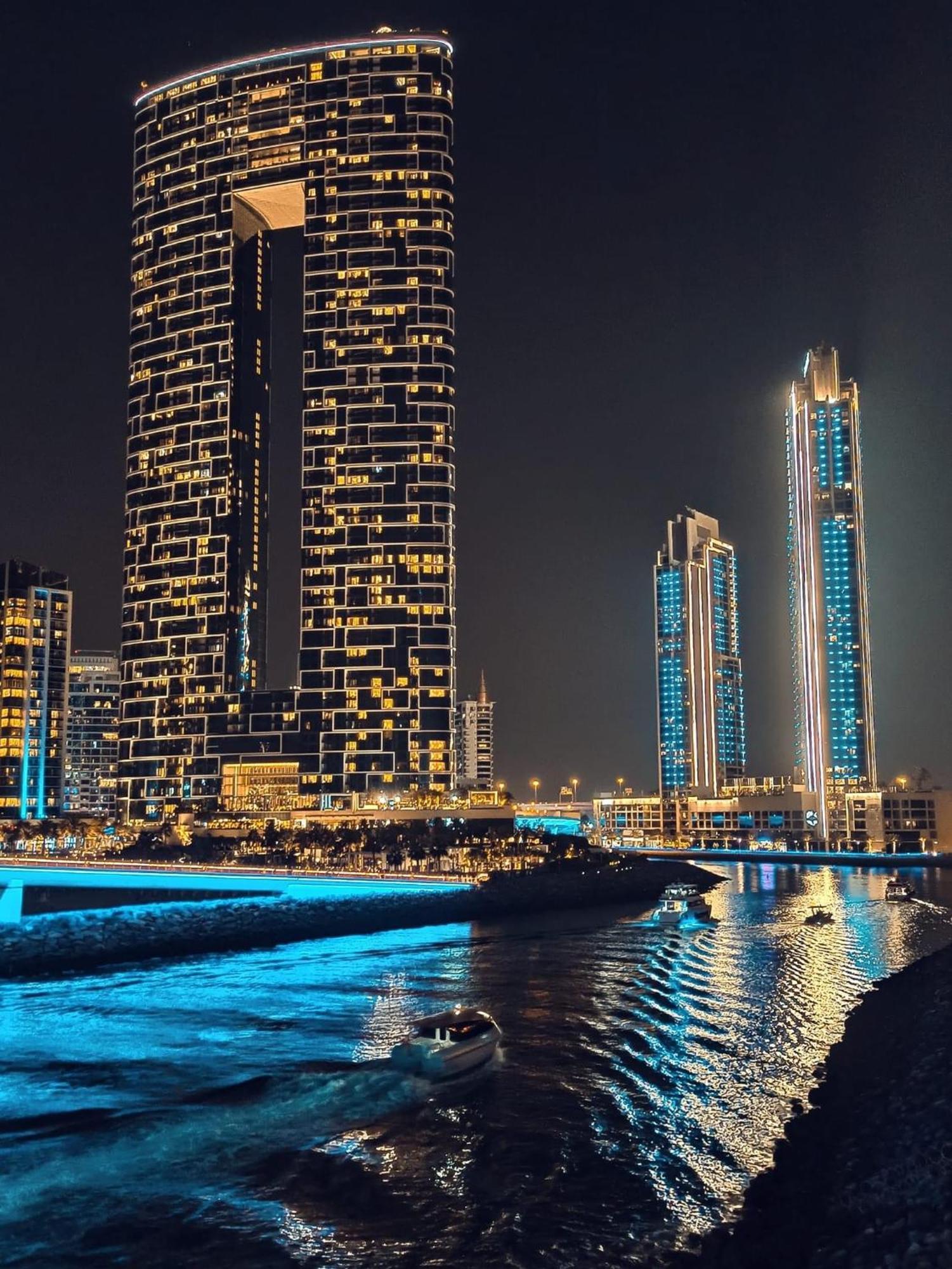 Seaview Beach Hostel Jbr - Walk To Beach - Gym - Pool - Metro Station Dubaï Extérieur photo