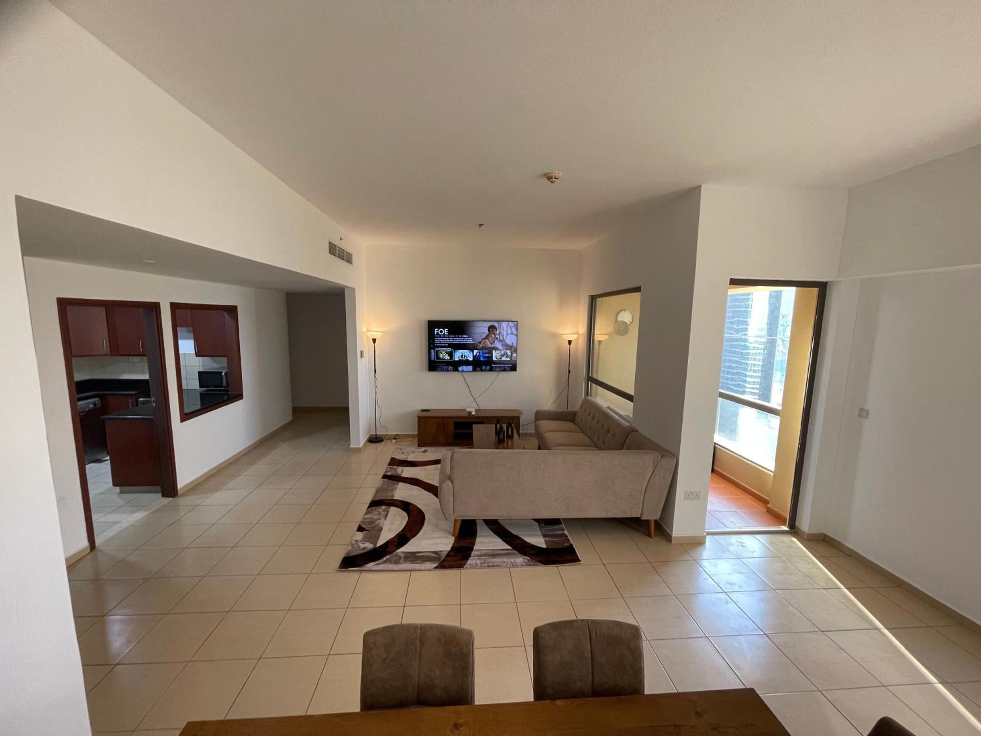 Seaview Beach Hostel Jbr - Walk To Beach - Gym - Pool - Metro Station Dubaï Extérieur photo